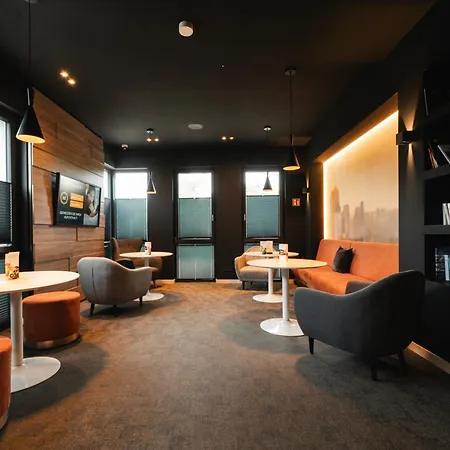 Juststay & 3*
