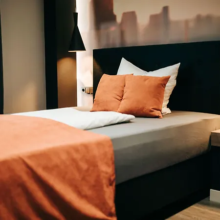 Juststay &