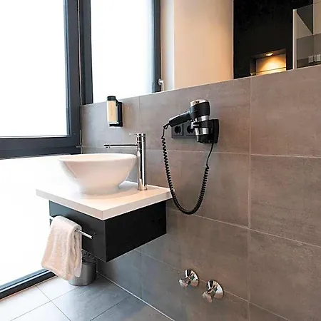 Juststay & Hotel Grevenbroich