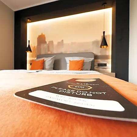 Juststay & 3* Grevenbroich